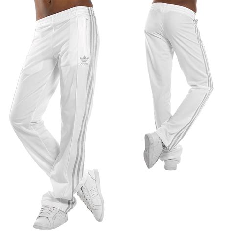 jogginghose adidas damen weiß|Adidas jogginghose wasserabweisend.